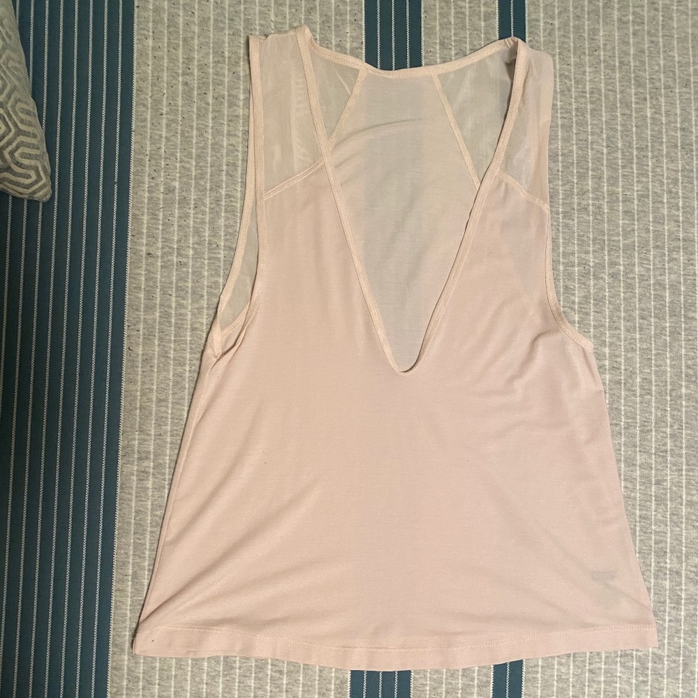 Breathe Tank